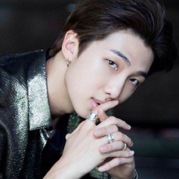 Meet your Posher, Emily - Picture 1 of 1